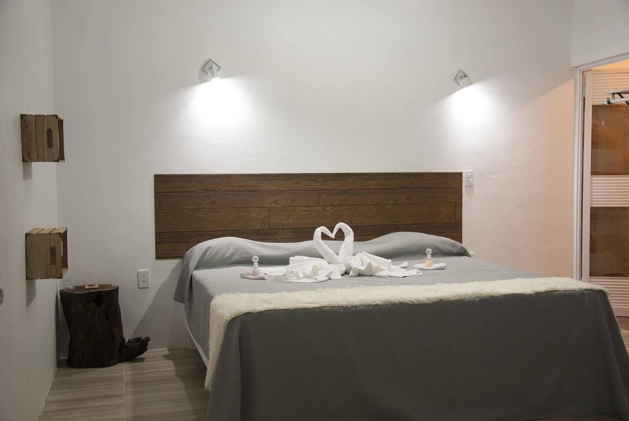 Hotel Karenina Oaxaca ภายนอก รูปภาพ